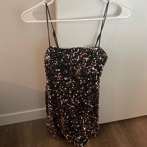 selfie leslie dress!! never worn! has tags!!! so beautiful.